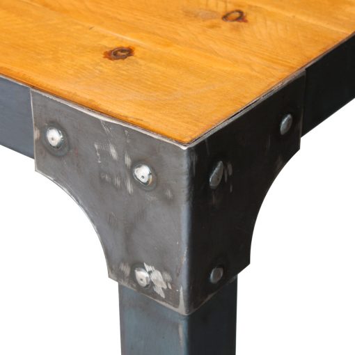 EIFFEL Table avec structure en fer, plateau en bois encastré. Disponible en bois ancien ou bois effet vieilli. Fabrication sur mesure.