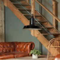 LAMPE PLAFONNIER BENNET style industriel | Trouvez-la chez MisterWils. Plus de 4000m² d'exposition. 1
