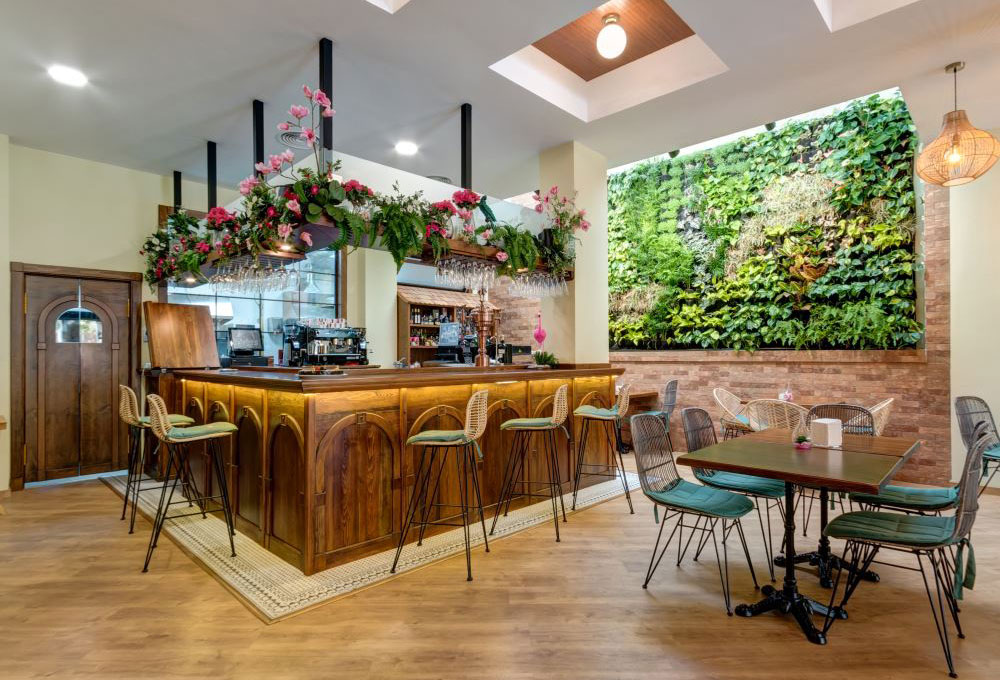 Labana Home Bar, nuevo concepto de restauración en Huelva. Otro proyecto más de MisterWils, más de 4000m2 de exposición y venta.