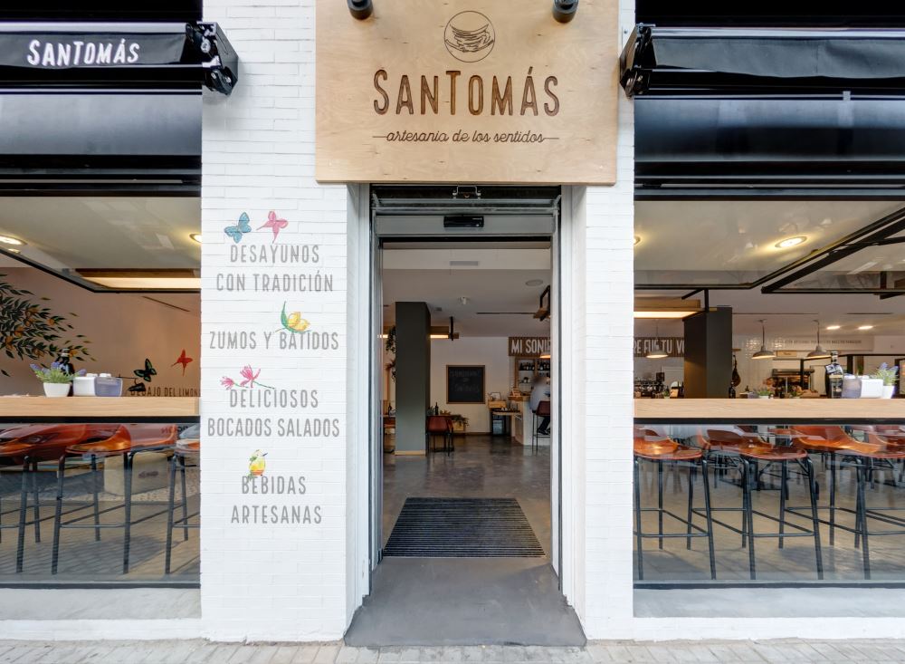 Grupo Hermanos Martín abre San Tomás, un nuevo concepto de café urbano y panadería artesana. Otro proyecto más de MisterWils, más de 4000m2