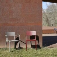 CHAISE D'EXTÉRIEUR LISBOA style contemporain | Trouvez-la chez MisterWils. Plus de 4000m² d'exposition. 10