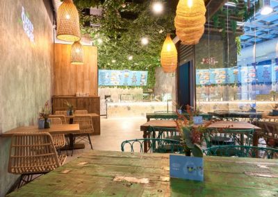 Burrito Market, un nouveau concept gastronomique à Séville avec MisterWils, furniture for free souls, architecture d'intérieur, vintage...