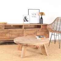 VIGGO Chaise de style scandinave avec structure en tubes d'acier, finition noir, assise et dossier en rotin naturel. Dimensions: 64x55x88,5 cm