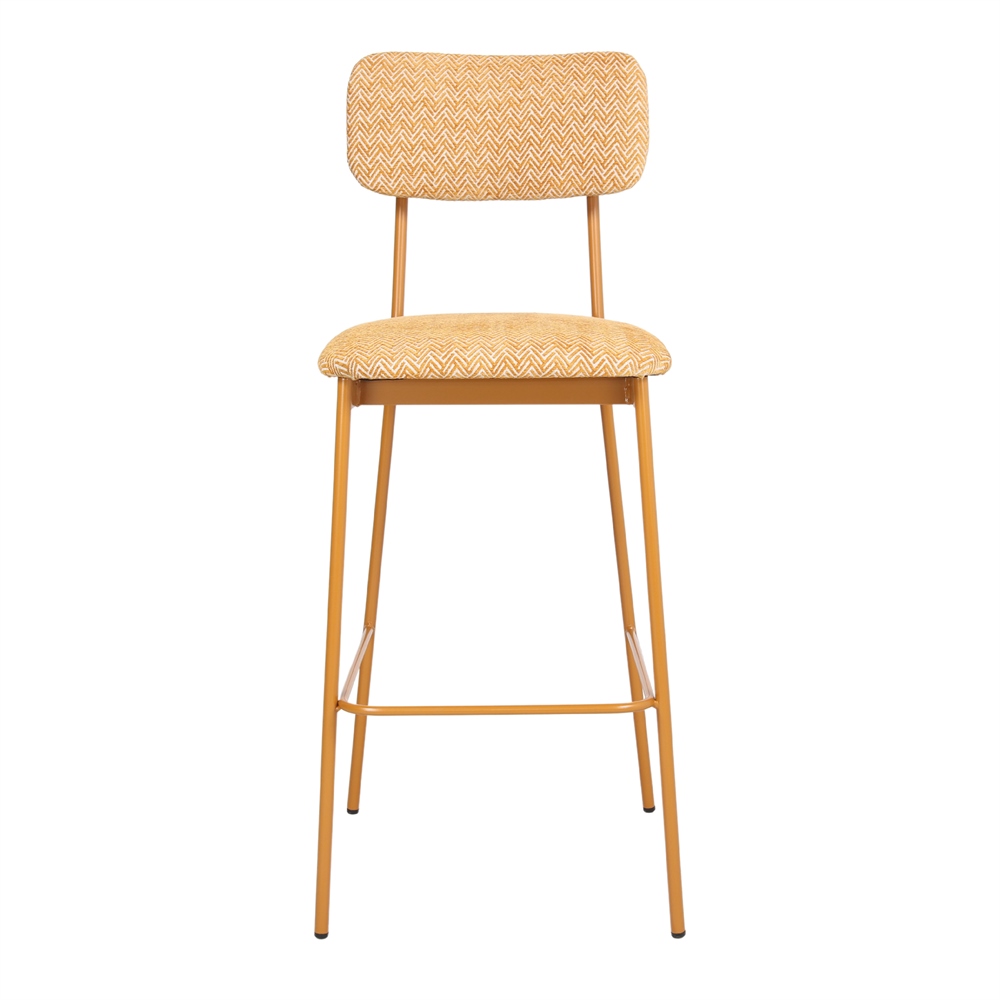 TABURETE ALTO TAPIZADO BILOXI PRASLIN estilo Mid Century. Encuéntralo en MisterWils. Más de 4000m² de exposición y almacén. praslin mostaza 2