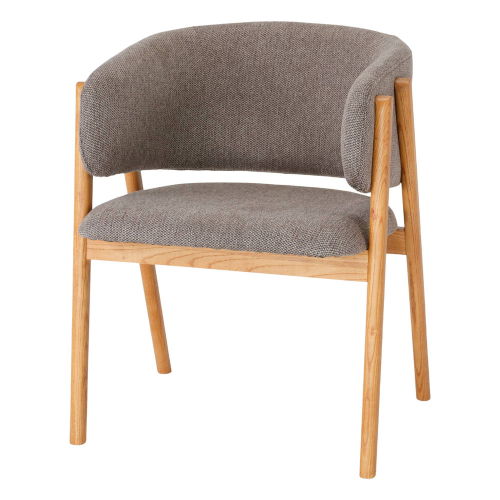 Silla de madera Avelines, de estilo Nórdico.
Fabricada en madera de olmo torneada.
Acabado natural.
Asiento y respaldo tapizados en textil. marrón