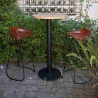 TABOURET HAUT MÉTAL ET CUIR SUSSEX de style industriel | Trouvez-la chez MisterWils. Plus de 4000m² d'exposition. 5