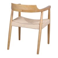 CHAISE EN BOIS VAGRAM, de style nordique | Trouvez-la chez MisterWils. Plus de 4000m² d'exposition. 4